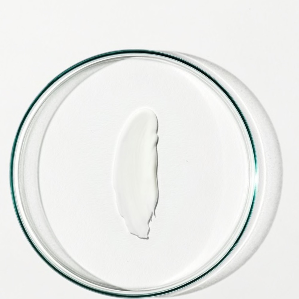 HYDRA-RESTORE DAY CREAM Brand New! Please Note: Without outer box - Picture 5 of 6